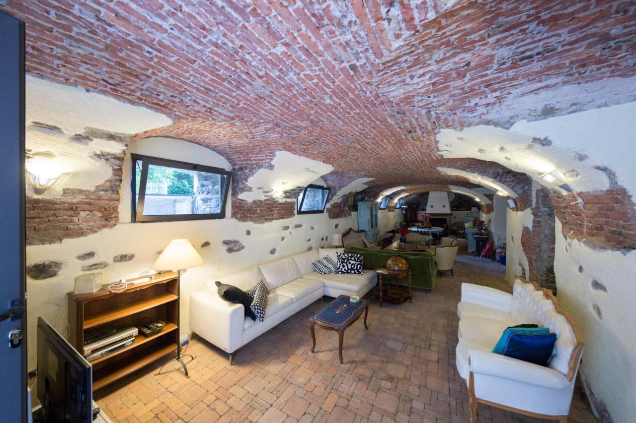 Villa Cardano Maccagno Close To Every Destination Exterior foto