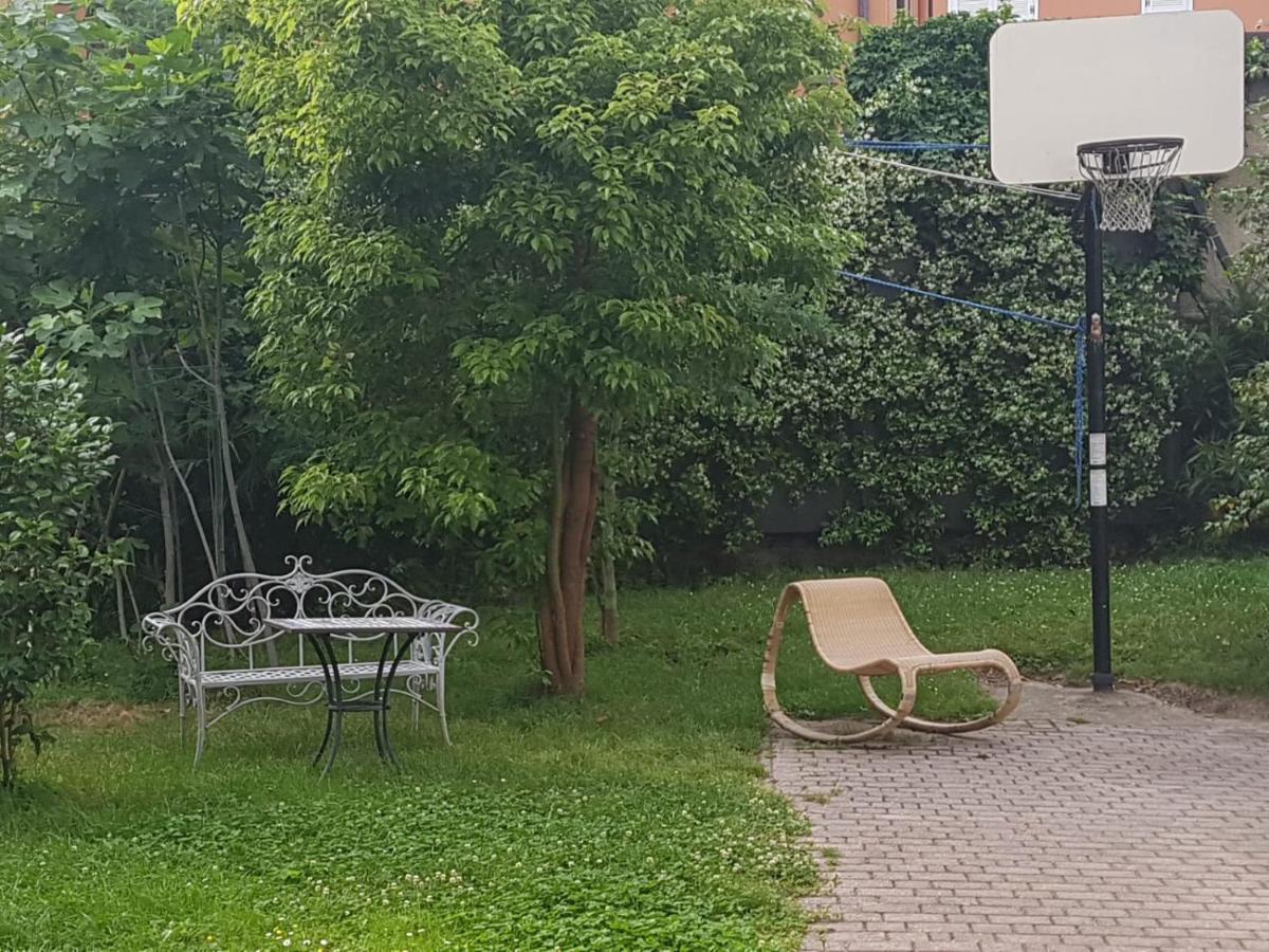 Villa Cardano Maccagno Close To Every Destination Exterior foto